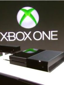 【策劃·巔峰對決游戲機】本月全新視頻游戲機產品索尼PS4與微軟Xbox One相繼發售。傳統的PlayStation家族與后起之秀Xbox開啟了新一輪較量。