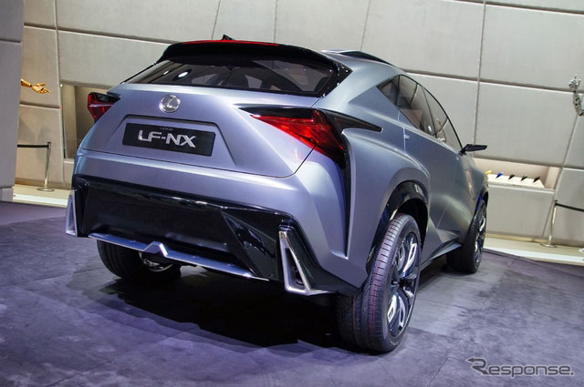 雷克萨斯LF-NX两款动力车型采用迥异的前灯和触摸屏设计【5】
