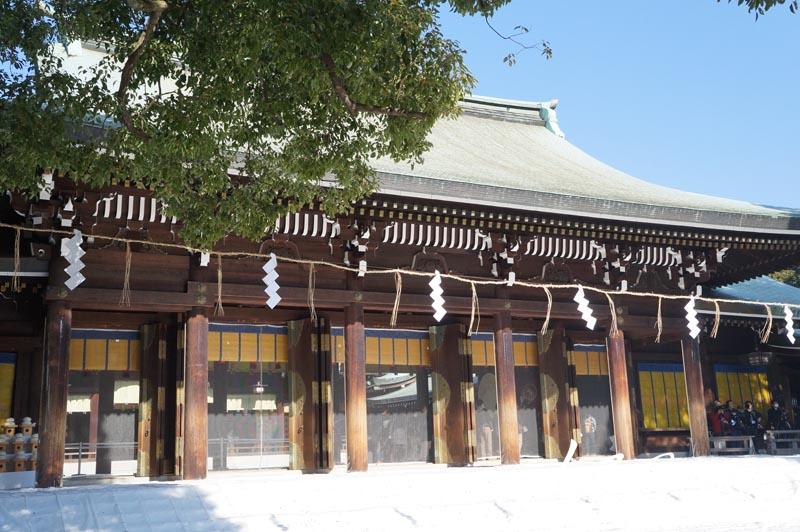 日本人新年习俗: 到神社参拜辞旧迎新