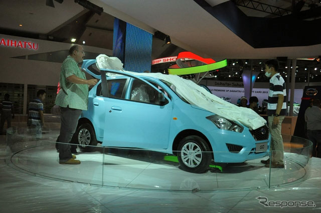 日产Datsun GO首辆车型在印度工厂下线【2】