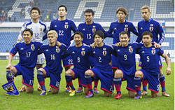 日本队是除了东道主巴西之外，第一支获得2014巴西世界杯32强席位的球队。在2013年6月4日，日本队就提前从亚洲区预选赛的十强赛中突围，取得世界杯参赛资格。日本队自1998年第一次参加世界杯以来，没有缺席过任何一届世界杯。