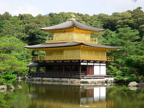 京都旅游景点・金阁寺