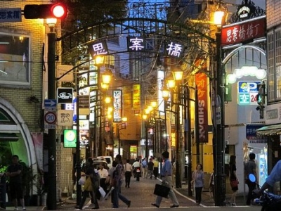 资料图：长崎市的思案桥商业街