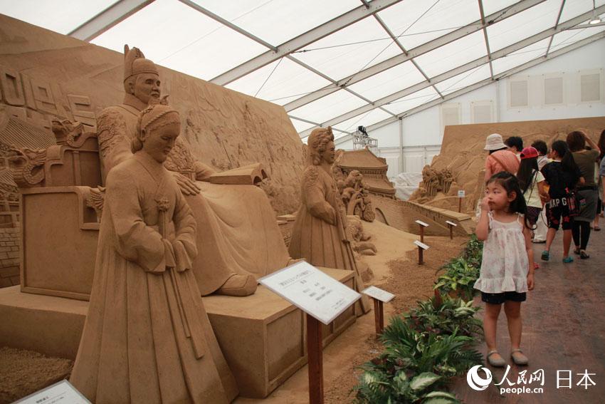 横滨沙雕展上中日韩三国艺术家的作品