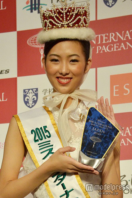  2015国际小姐日本区冠军中川爱理沙