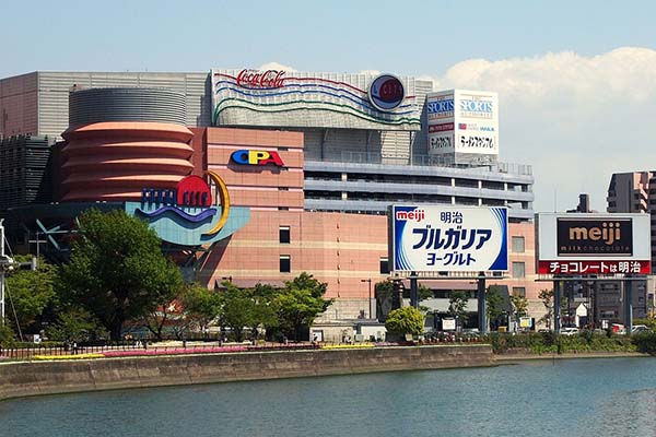 日本购物・福冈旅游景点：博多运河城（资料图)