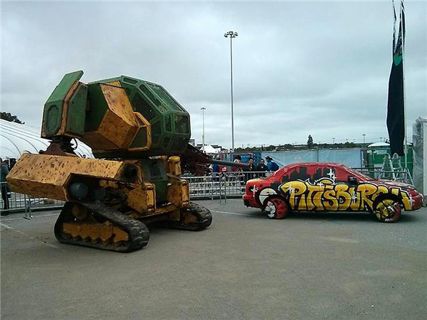 美巨型鋼甲機器人向日本機器人“下戰書”【6】