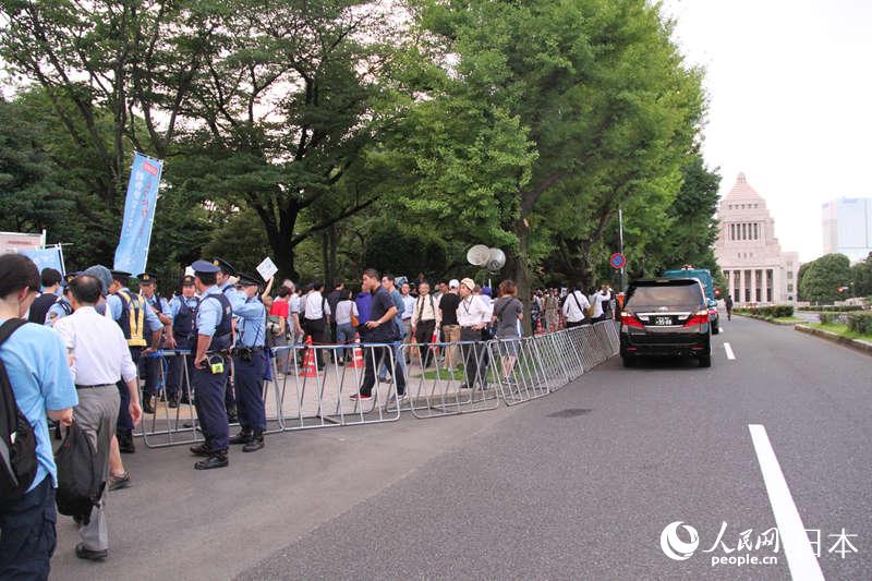 安倍政權強推安保法案遭日本民眾激烈反對【2】