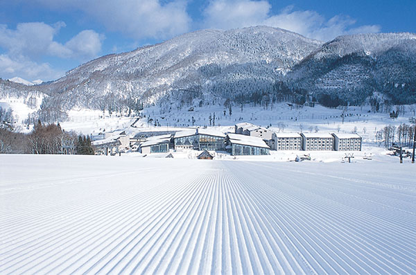 日本滑雪·长野滑雪场:斑尾东急度假村·TAN