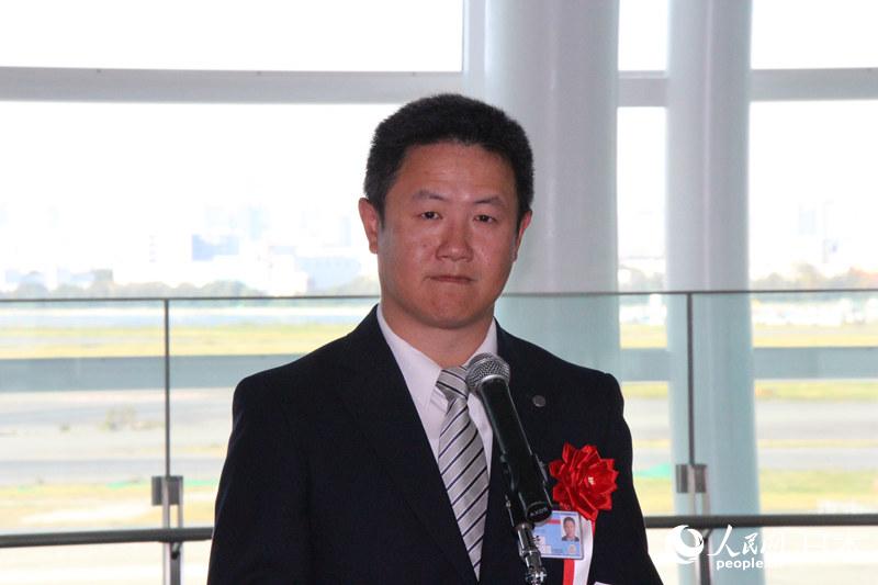 南航日本分公司社長吳國翔在開通儀式上致辭