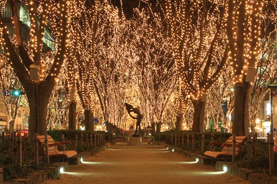 日本旅游东北行·仙台灯光秀“光之Pageant”--日本频道--人民网