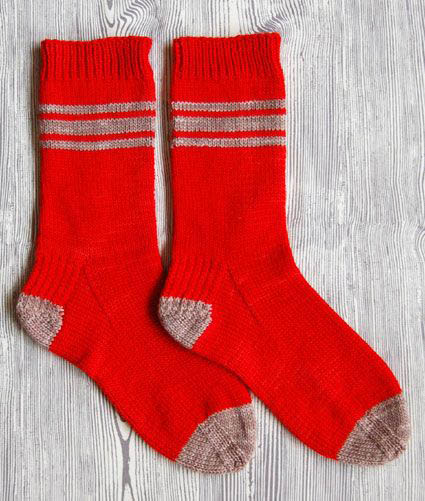 新年走俏日本賣場的紅色襪子（資料圖）