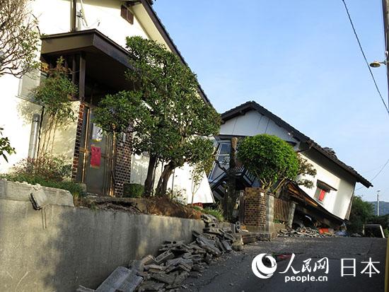 地震災區的受損民房