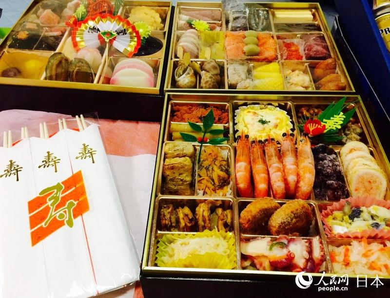 1，日本的年夜饭――“御节料理”（摄影：郑瑾）