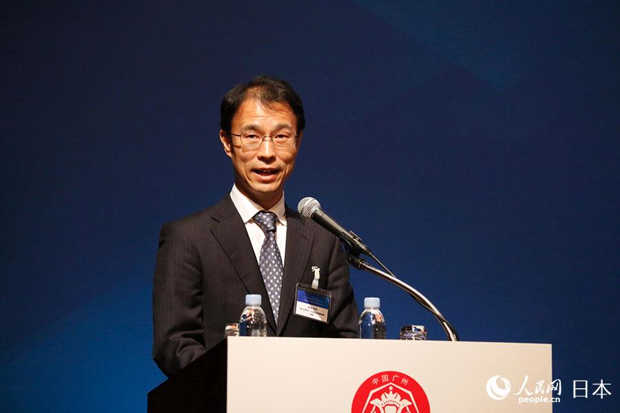 日本貿易振興機構理事米谷光司在致辭中