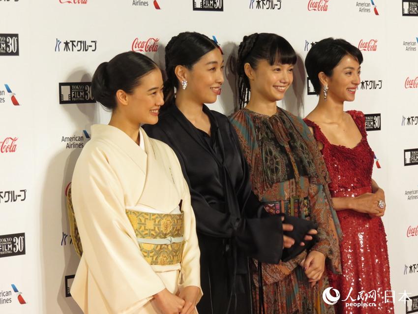 日本新生代四大女演員蒼井優、安藤櫻、宮崎葵、滿島光亮相紅毯