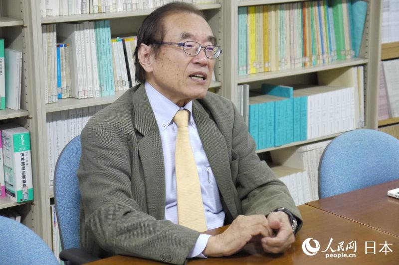 國際貿易投資研究所主任研究員江原規由接受人民網採訪。