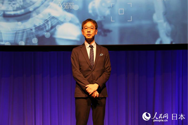 資生堂中國地域CEO藤原憲太郎講話。