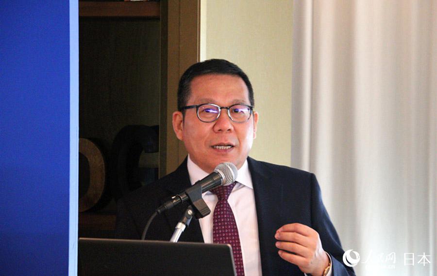 柬埔寨西哈努克港經濟特區有限公司董事長陳堅剛在推介會上致辭。