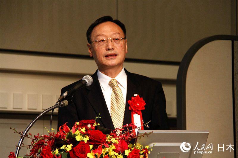中國駐大阪總領事李天然在“第六屆中日教育交流會”開幕式致辭。（李沐航 攝）