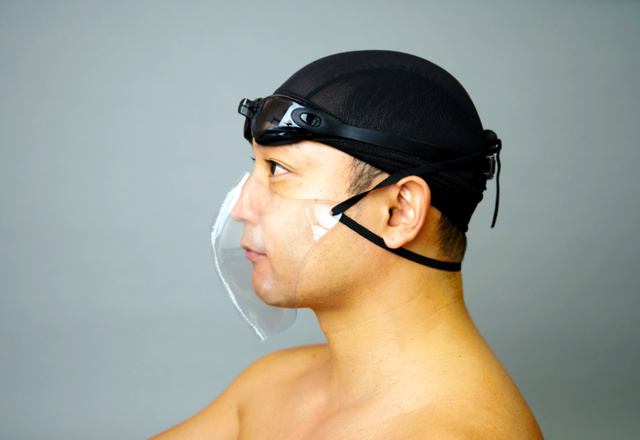 日本推出游泳教练专用防水口罩