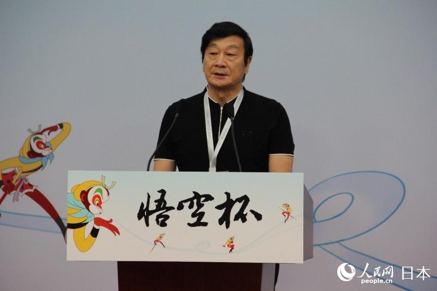大賽評委代表、中國美術家協會漫畫藝術委員會名譽主任徐鵬飛致辭。（趙雯博 攝）
