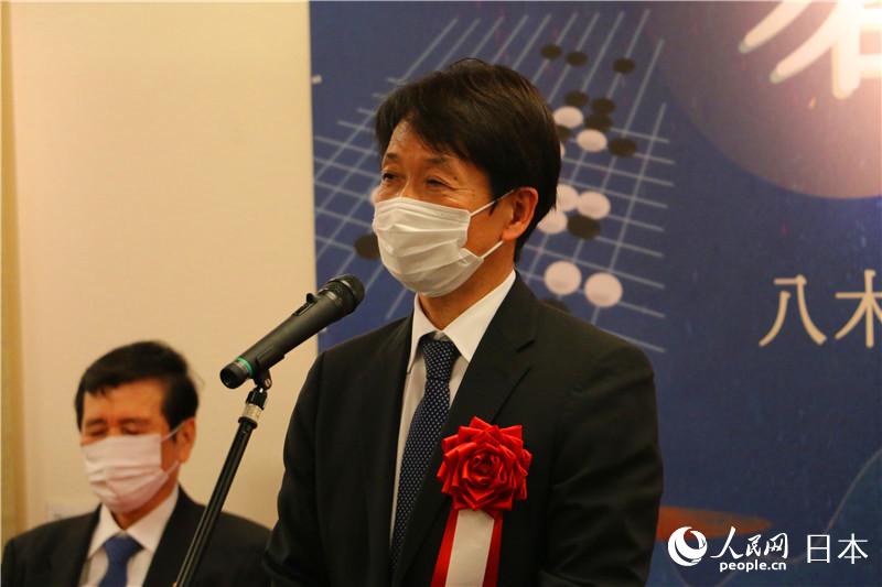 公益財團法人日本棋院理事長小林覺在開幕式上致辭。（李沐航 攝）