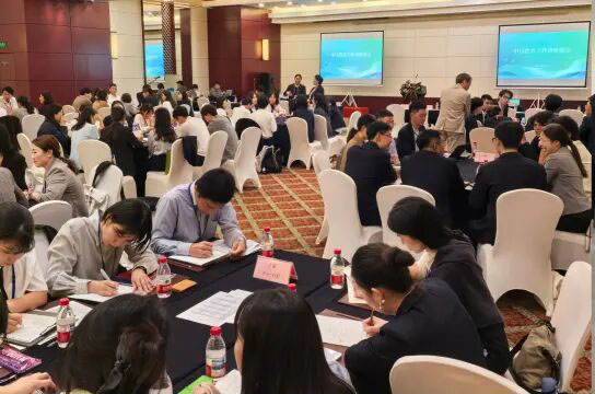 中日教育工作者座谈会