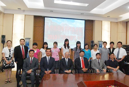 日本山梨英和大学代表团访问天津外国语大学