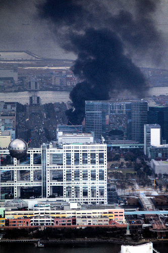 组图:日本东北地区大地震影响范围广泛