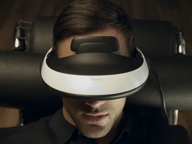 日本索尼新款头戴式显示器 体验3D视觉盛宴