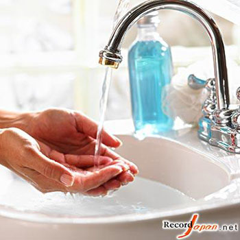 日本医生调查:洗手是预防感冒的最有效方法
