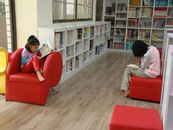 <em>如何</em>让孩子<em>爱上读书</em> 日本专设儿童<em>图书</em>馆 (2)--