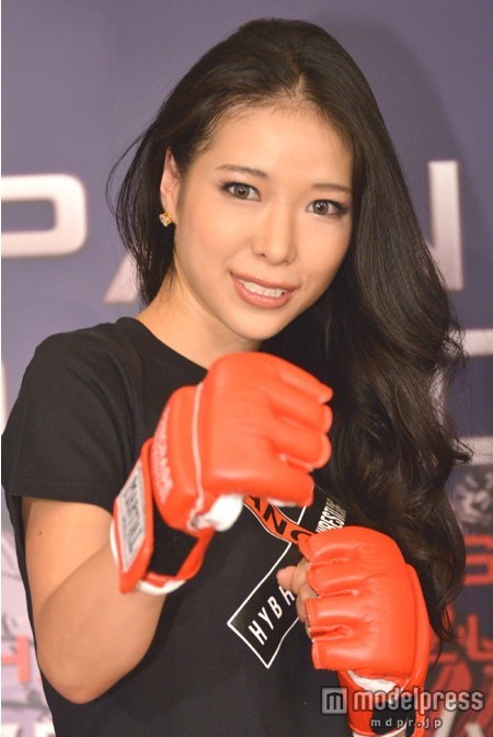 日本性感美女草刈红兰将大胆v美女格斗美女大人像竞技图片